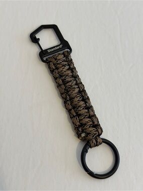 Standard Paracord Keychain with Black Hardware Rings Brown Camo New